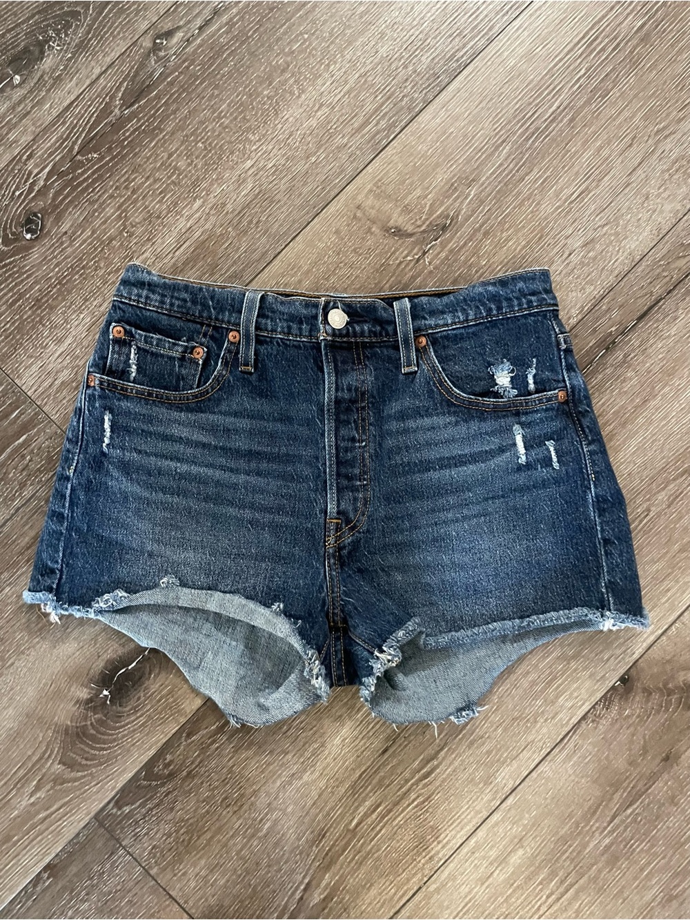 Levi’s 501 Original High Rise Cutoff Denim Shorts W29 Dark Wash - Picture 3 of 8